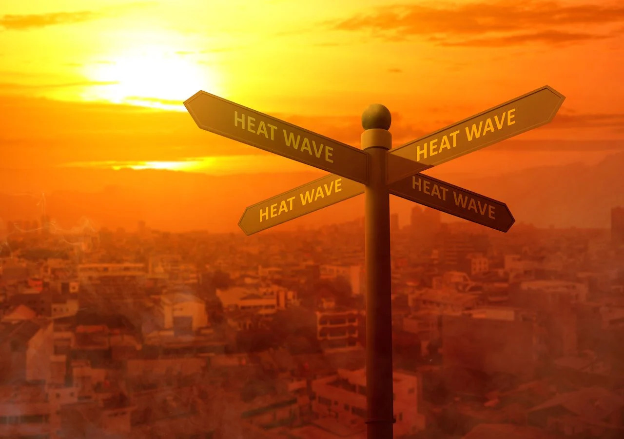 From Heatwaves to Home How Hybrid Learning Protects Students 